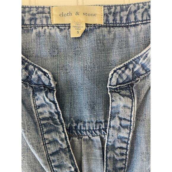 Anthropologie Cloth & Stone Denim V Neck Popover Top - Size Women's Small - Picture 2 of 7
